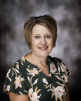 Lori Ifland image